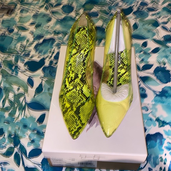 Jessica Simpson Neon Python Pumps - Picture 2 of 4